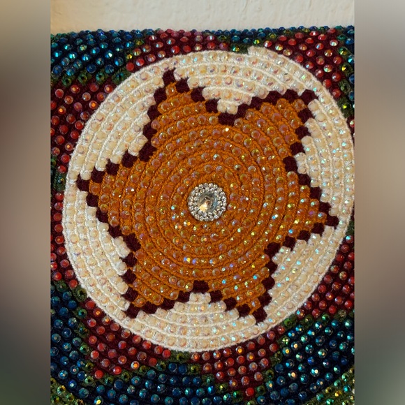 Colombian Wayuu Mochila Crossbody Bag with Crystals - Picture 10 of 13